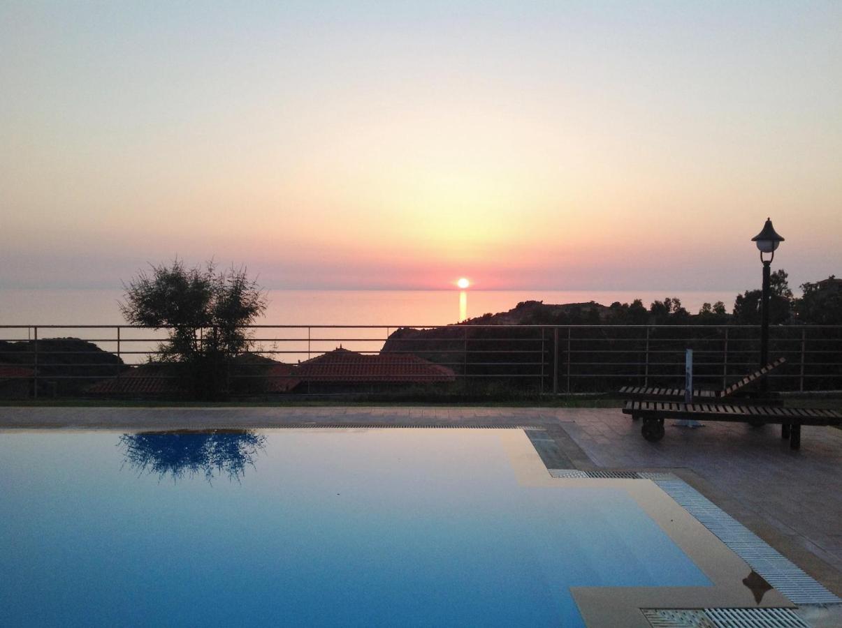 Molivos Sunset Apartments Mythimna Camera foto